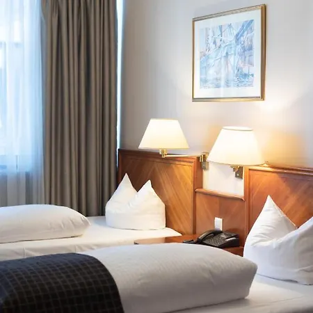 Ross Naehe Messe Hotel