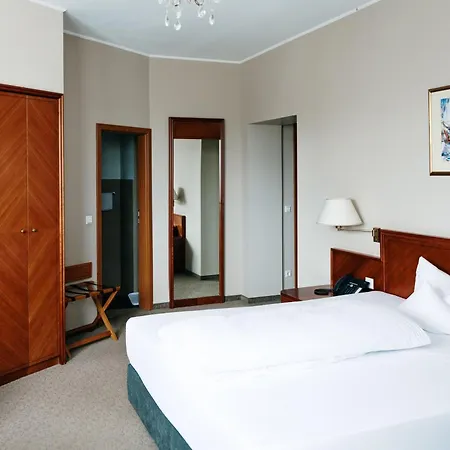 Ross Naehe Messe Ξενοδοχείο 3*