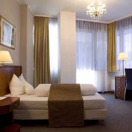 Hotell Ross 3*