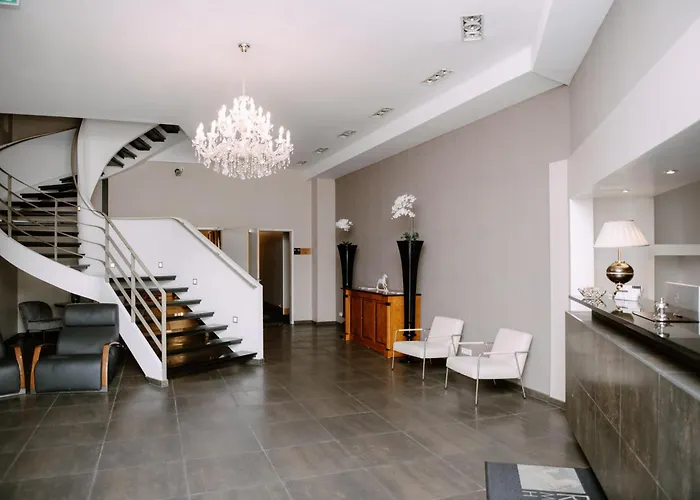 Hotel Ross Naehe Messe 3*