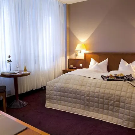 Hotel Ross